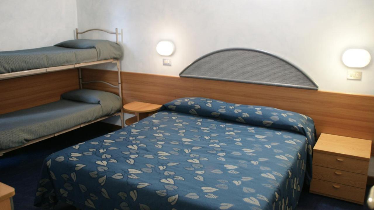 Hotel Verudella ริมินี ภายนอก รูปภาพ