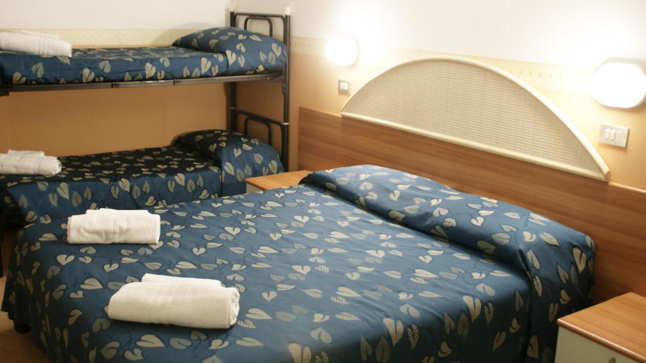 Hotel Verudella ริมินี ภายนอก รูปภาพ